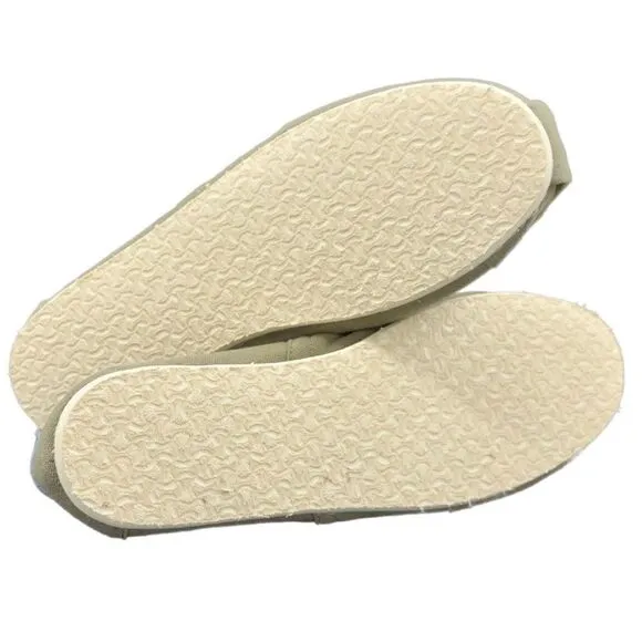 TOMS Men's Olive Slip-on Shoes size 11 NWOT
