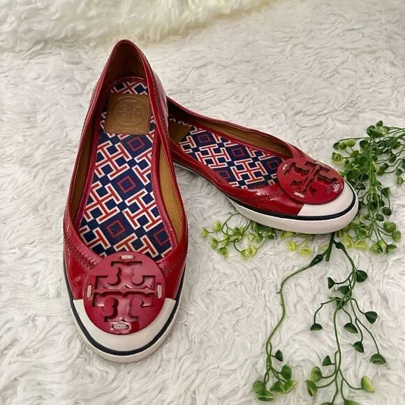 Tory Burch Cherry Red Patent Leather Logo Flats Slip On Shoes sz 5.5