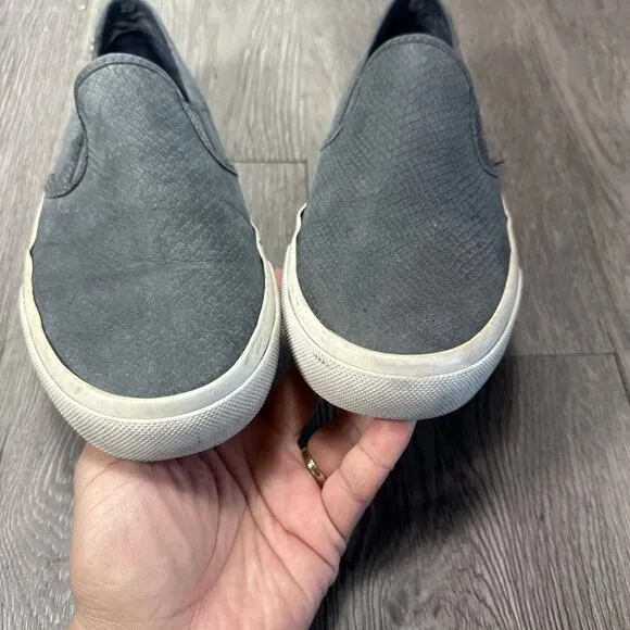 Tory Burch Floyd Snakeskin Embossed Blue Slip On Sneakers Shoes Women’s Size 8