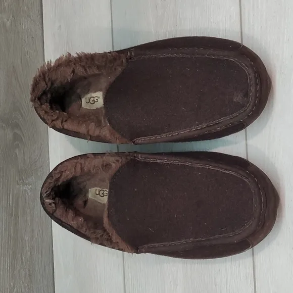 Ugg Australia Mens Ascot Wool Outdoor 3233 Fur Sheepskin Slip on shoes sz 11