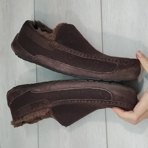 Ugg Australia Mens Ascot Wool Outdoor 3233 Fur Sheepskin Slip on shoes sz 11