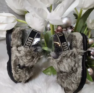 Ugg Fluff Sugar Women Sandal shoes size6 new