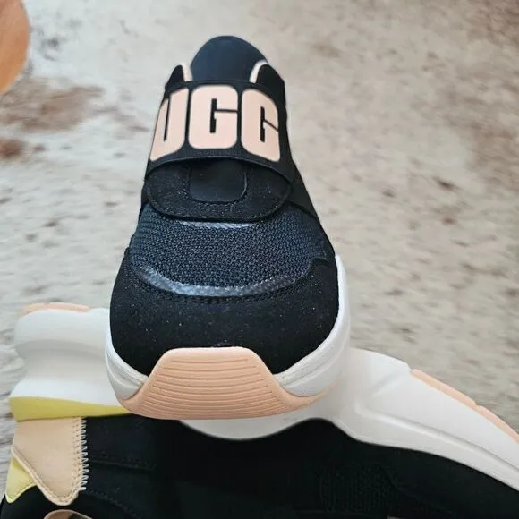 UGG La Flex Women's Logo Trainers Shoes in Black &amp; Peach Size 10 NEW