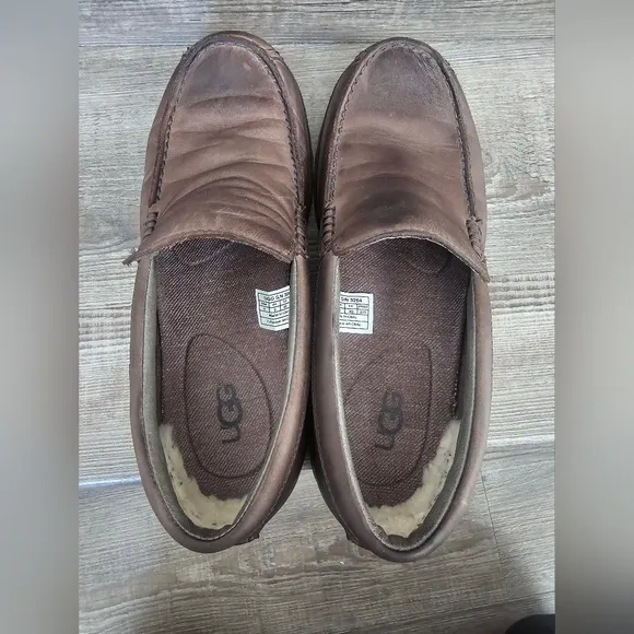 UGG Painson men's slip on shoes size 9 NWNT