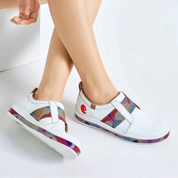 UIN Women's Walking Casual Slip Ons Travel Skate Shoes (Colored Bubble)No Box