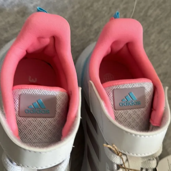 Ultrabounce Running Shoes