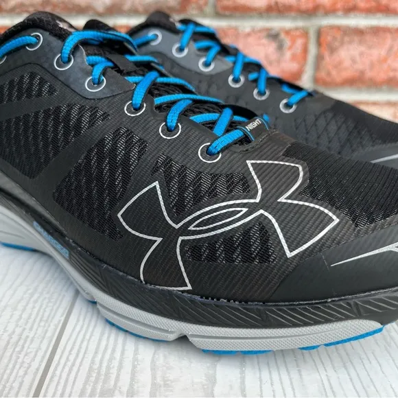 Under Armour Charged Bandit Running Shoes New
