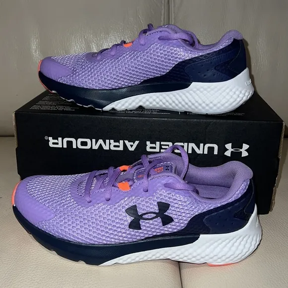 Under Armour Charged Rogue 3 Running Shoe Sz 7Y