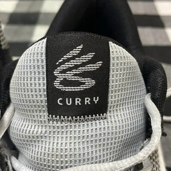 Under Armour Curry 3Z 24 UA Black White Men Basketball Hoopers Shoes 3027626-101