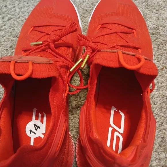 Under Armour Curry 6 Team Red Basketball Shoes Men's Size 14 (NWOT)