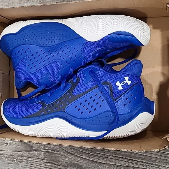 Under Armour Grade Schook Jet '23 Backetball Shoes Size 6.5