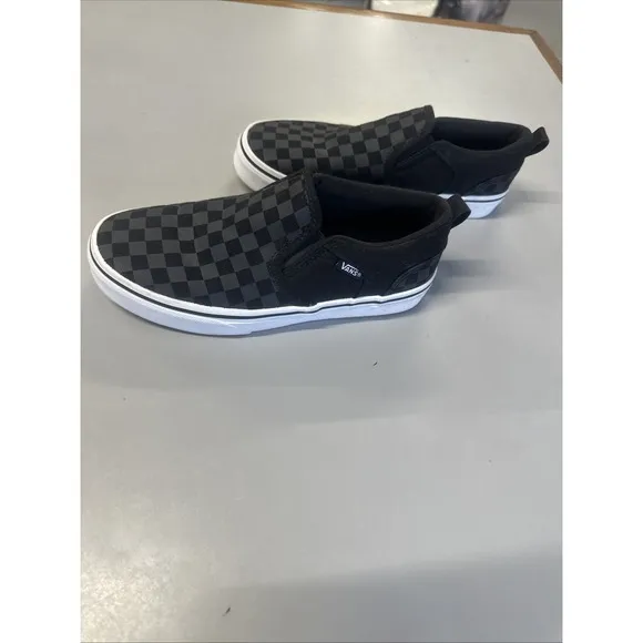 Vans Black Checkerboard Slip On Sneakers Youth Size 3.5 Skateboarding Shoes Kids