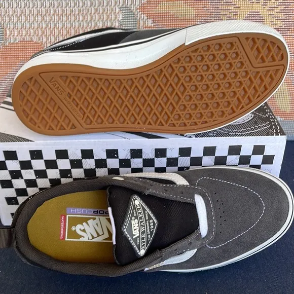 Vans Men’s Kyle Walker(Twill) RavenVN0A5JIE87CSneakers - athletic shoes