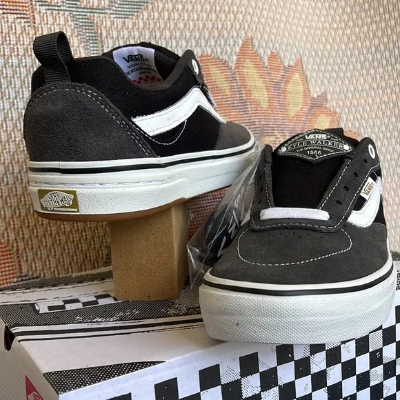 Vans Men’s Kyle Walker(Twill) RavenVN0A5JIE87CSneakers - athletic shoes