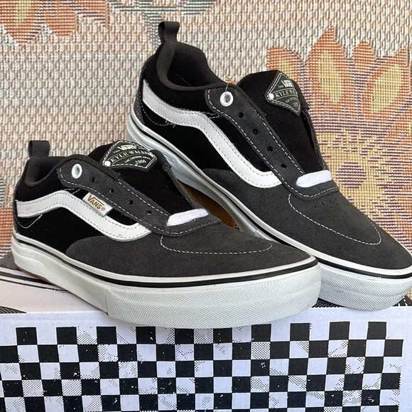Vans Men’s Kyle Walker(Twill) RavenVN0A5JIE87CSneakers - athletic shoes