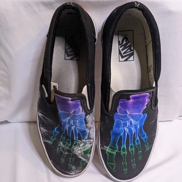 Vans|| RARE Multicolor X-Ray Skeleton Feet Men's Size 10 Slip on Skater shoe