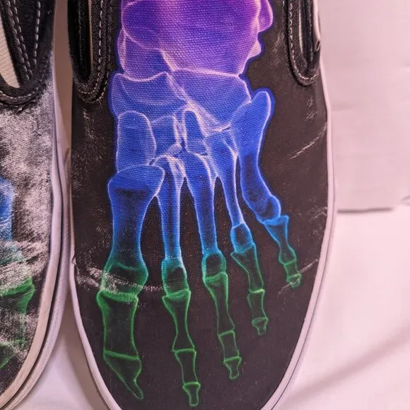 Vans|| RARE Multicolor X-Ray Skeleton Feet Men's Size 10 Slip on Skater shoe