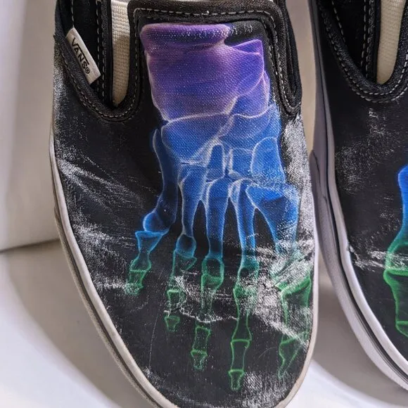 Vans|| RARE Multicolor X-Ray Skeleton Feet Men's Size 10 Slip on Skater shoe