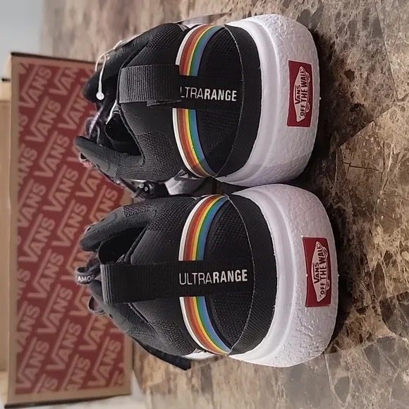 VANS Ultra Range EXO LGBTQ Pride Black Multi-Color Gym Shoes Mens 9.5 Woman 11