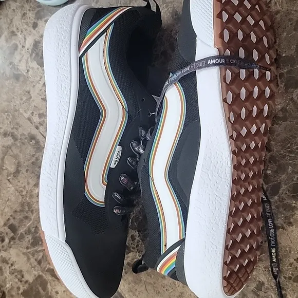 VANS Ultra Range EXO LGBTQ Pride Black Multi-Color Gym Shoes Mens 9.5 Woman 11
