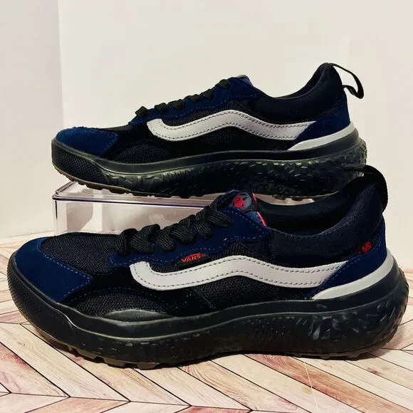 Vans UltraRange Neo VR3 Surf Essentials Shoes Black Navy VN000BCEYA6 M 7 W 8.5
