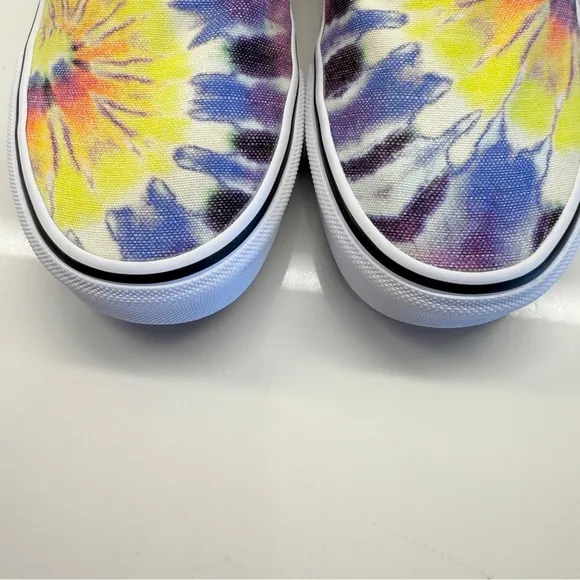VANS Women’s Classic Slip On Washed Tie Dye Canvas Shoes Sneakers Size 7.5