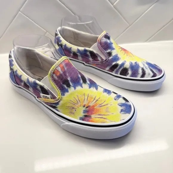 VANS Women’s Classic Slip On Washed Tie Dye Canvas Shoes Sneakers Size 7.5