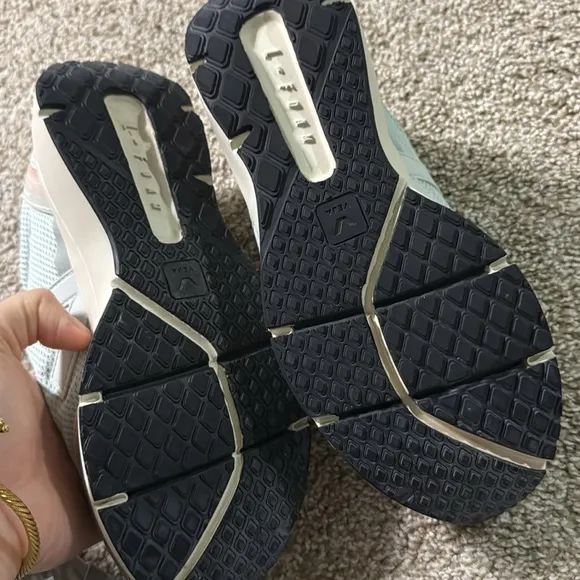 VEJA condor running sneakers _matcha /menthol size 9 women'ss