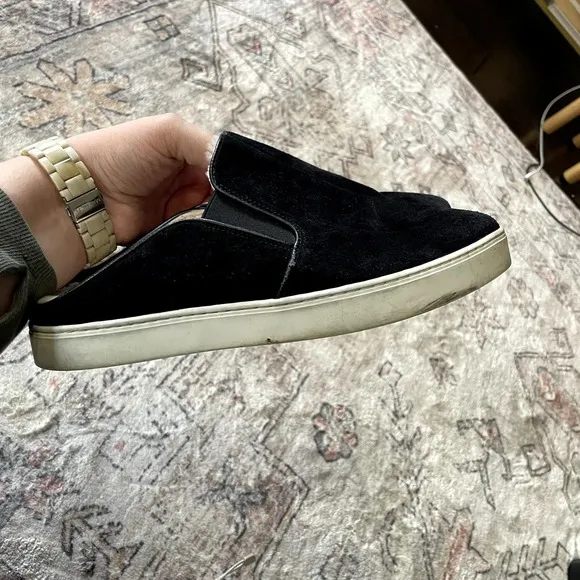 Vince Garvey 2 Black Suede Leather &amp; Shearling Slip on Sneakers Women's Size 9