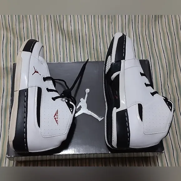 Vintage, Nike Jordan Melo M6, Youth 7, 2009, Sneakers, New With box