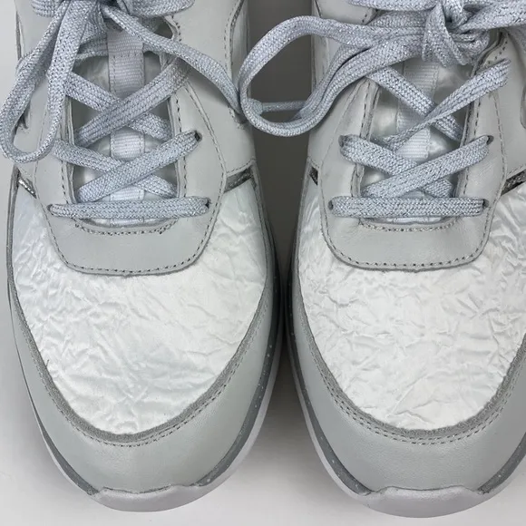 Vionic Adela Met White &amp; Metallic Silver Walking Shoe