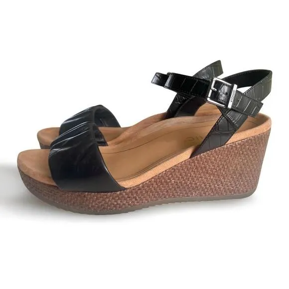 Vionic Aileen Croco Black Leather Wedge Buckle Sandals 9W