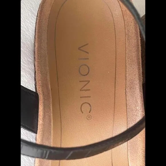 Vionic Aileen Croco Black Leather Wedge Buckle Sandals 9W