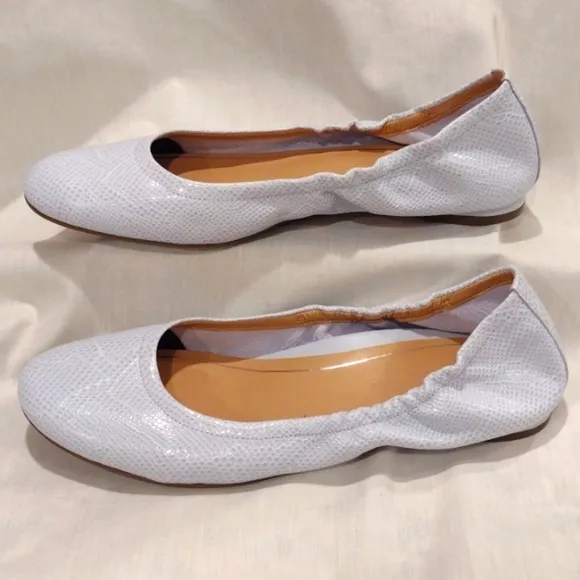 Vionic Alexa Ballet Flat Arctic Ice Serpentine Size 8 NWOT