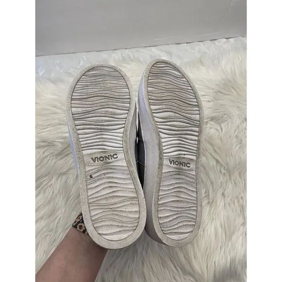 Vionic Demetra Slip On Sneakers Shoes Comfort‎ Gray Leather Women’s Size 8