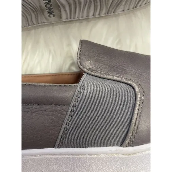 Vionic Demetra Slip On Sneakers Shoes Comfort‎ Gray Leather Women’s Size 8