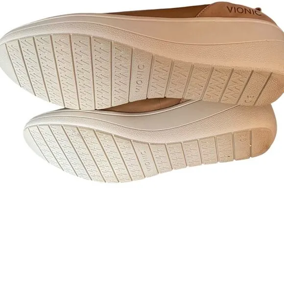 Vionic Jacey Slip On Wedge Shoes Toffee Tan size 9