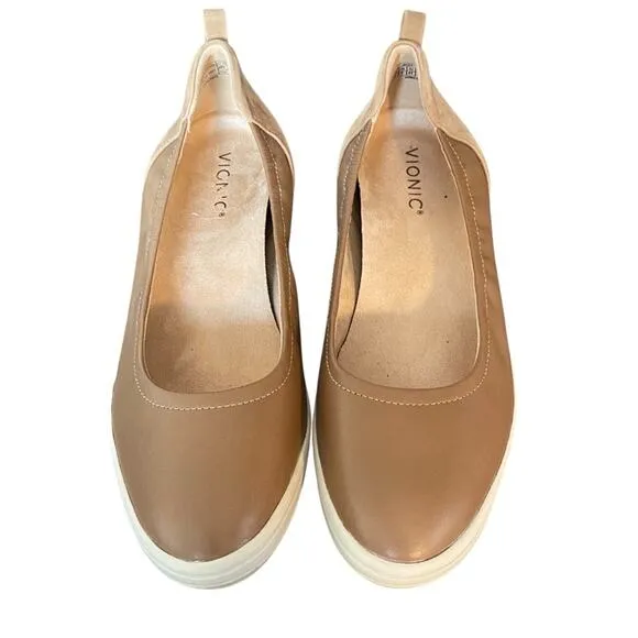 Vionic Jacey Slip On Wedge Shoes Toffee Tan size 9