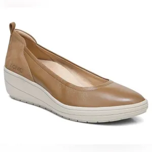 Vionic Jacey Slip On Wedge Shoes Toffee Tan size 9