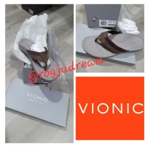 Vionic Leather Men’s Dennis Toe Post Sandals NEW IN BOX