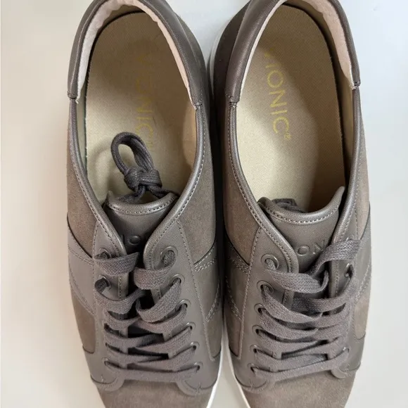 Vionic Mens Jerome Shoes Size 11.5 Brown Suede Lace-Up Casual Comfort Walking