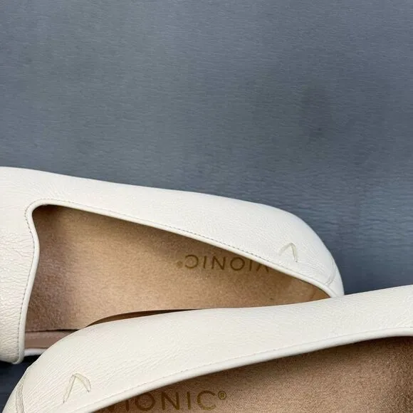 Vionic Soft Leather WILLA SLIP ON FLAT shoes womens size 9