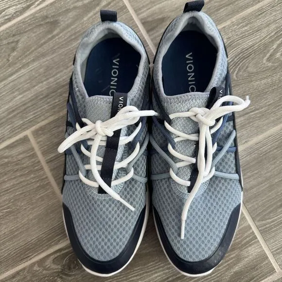 Vionic Zeliya Size‎ 9.5 Wide Blue Two Tone Athletic Slip On Gym Shoes