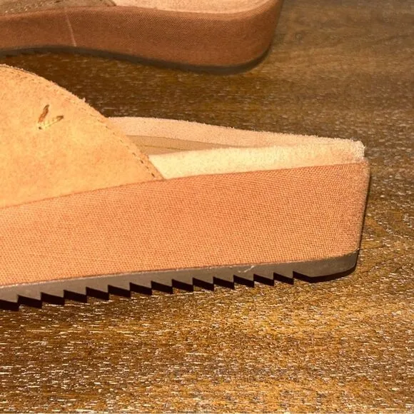VIONIC Hadley Suede Slip On Slide Platform Sandal Shoes 7.5