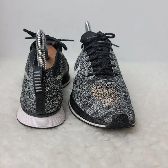 Vtg Nike Flyknit Racer Oreo 2.0 Men's Size 5  Running Shoes OG 526628-012