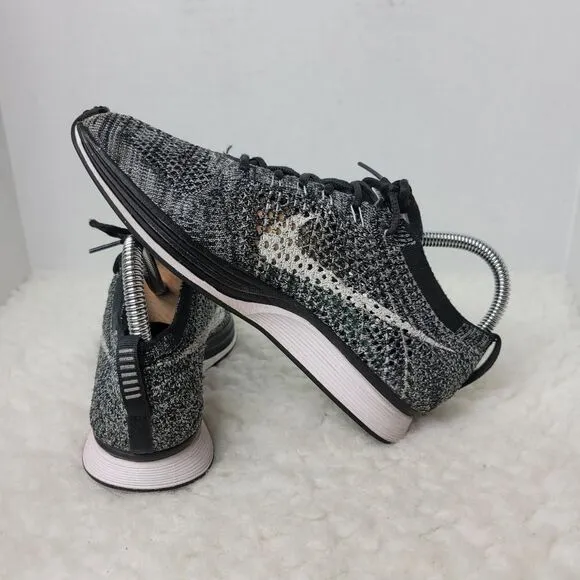 Vtg Nike Flyknit Racer Oreo 2.0 Men's Size 5  Running Shoes OG 526628-012