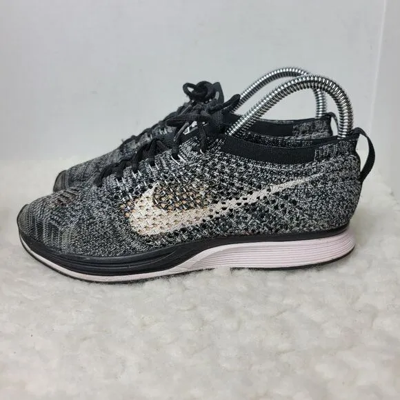 Vtg Nike Flyknit Racer Oreo 2.0 Men's Size 5  Running Shoes OG 526628-012