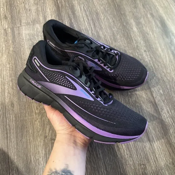 Women  SAMPLE Brooks Trace 2 Black Purple Running Shoes Size 8.5 NEW