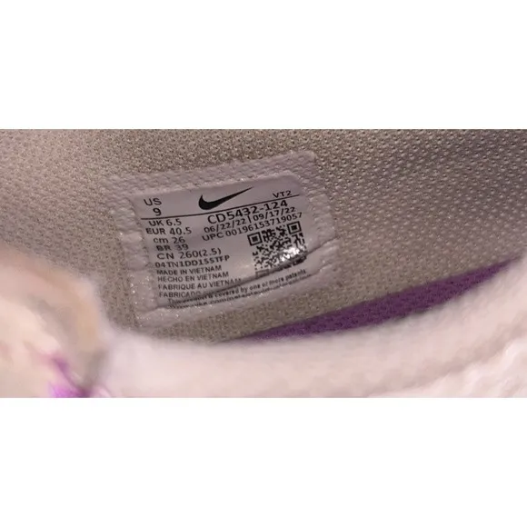 Women's 9 M Nike Air Max Excee Sail Sandrift Tan Green CD5432-124 Running Shoes