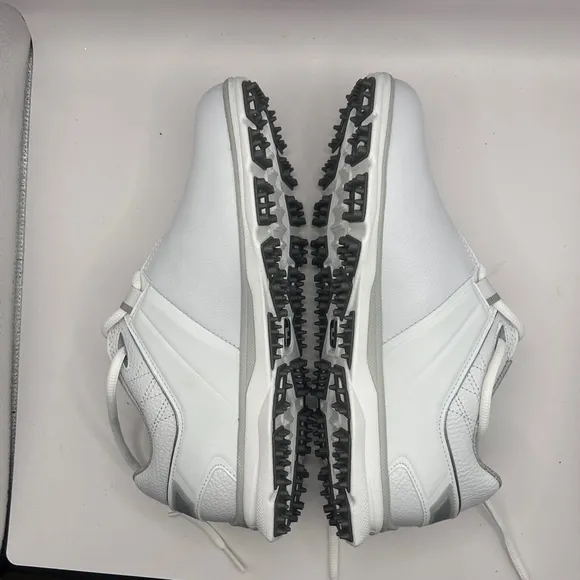 Women's FootJoy Golf Shoes, Size 7, White
